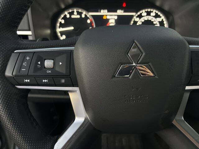 2024 Mitsubishi Outlander for sale at Axio Auto Boise in Boise, ID