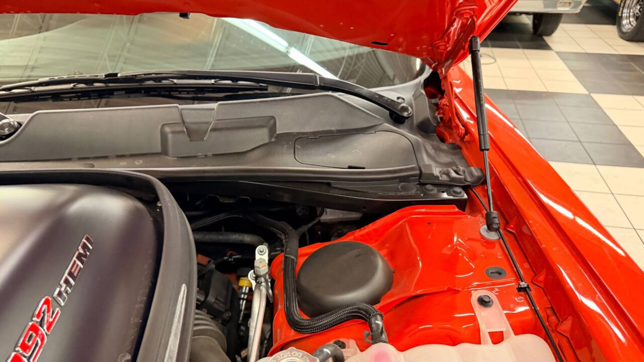 2018 Dodge Challenger 41