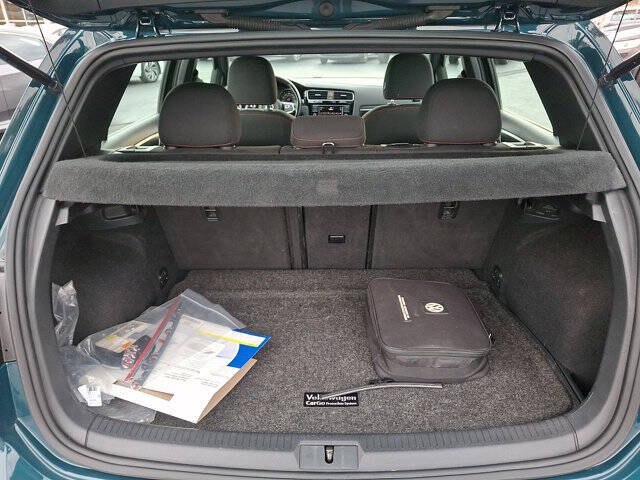 2018 Volkswagen Golf GTI S