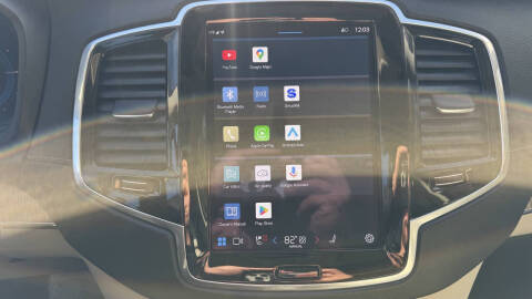 2023 Volvo XC90 Recharge T8 Ultimate Bright Theme 6P