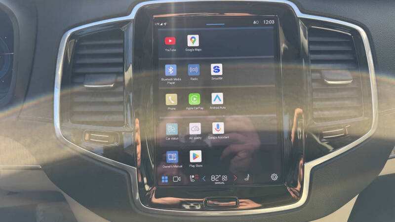 2023 Volvo XC90 Recharge T8 Ultimate Bright Theme 6P