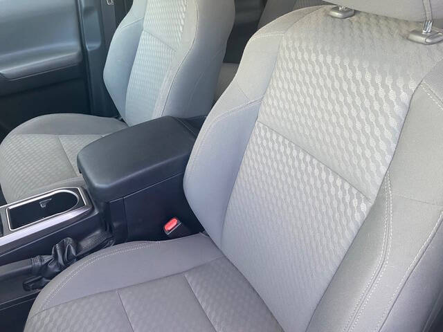 2022 Toyota Tacoma SR5 V6