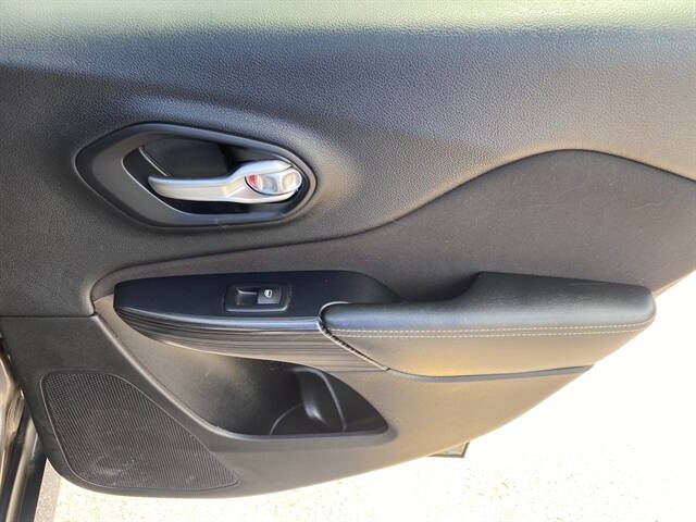 2016 Jeep Cherokee