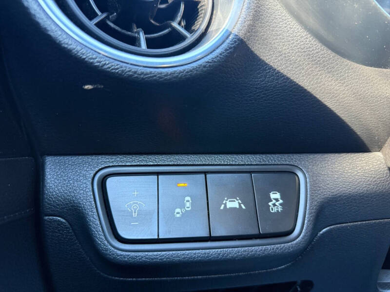 2020 Kia Forte GT Line