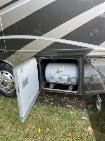 2014 Freightliner XCM Chassis
