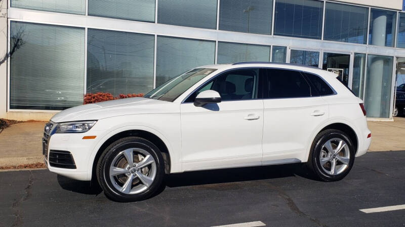 2019 Audi Q5 2.0T quattro Premium Plus