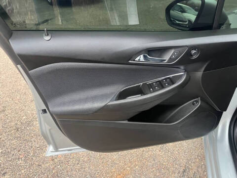 2018 Chevrolet Cruze LS Manual