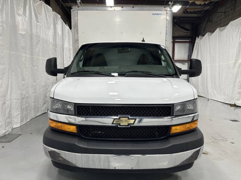 2022 Chevrolet Express 3500