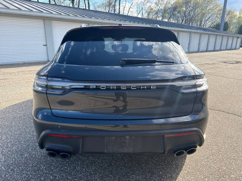 2026 Porsche Macan