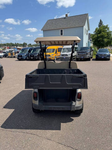 2020 E-Z-GO RXV ELiTE