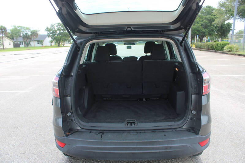 2017 Ford Escape S