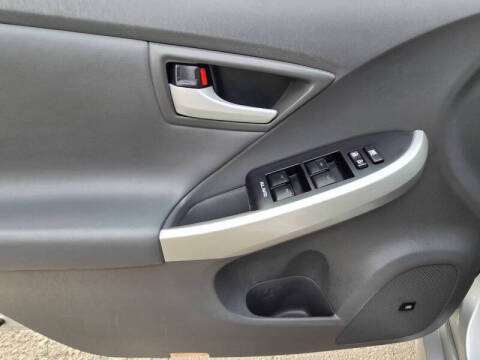 2010 Toyota Prius IV