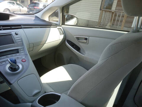 2014 Toyota Prius Three