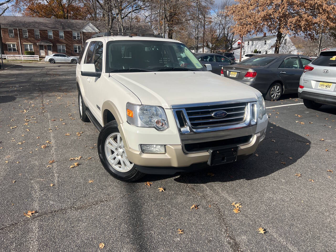 2008 Ford Explorer Eddie Bauer 4x4 4dr SUV (V6)'s photo