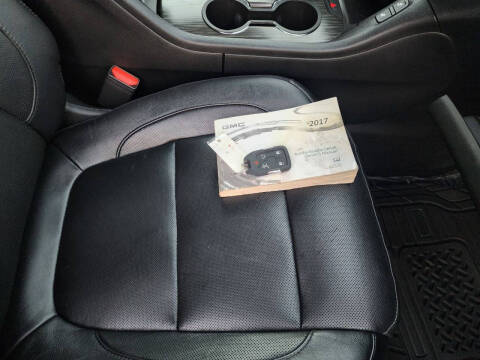 2017 GMC Acadia SLT-1