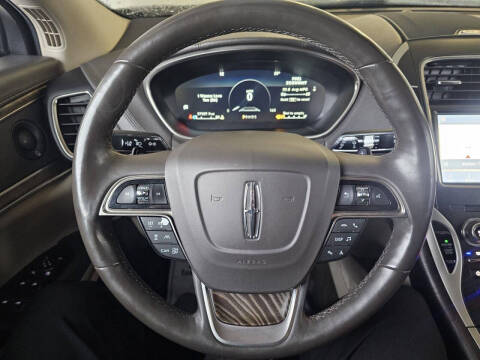 2019 Lincoln Nautilus Reserve