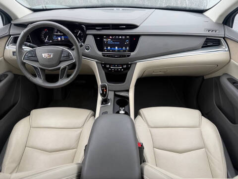 2018 Cadillac XT5 Luxury