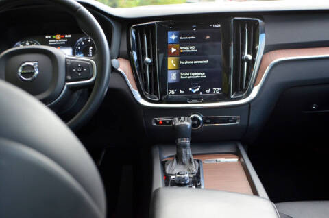 2019 Volvo S60 T6 Momentum