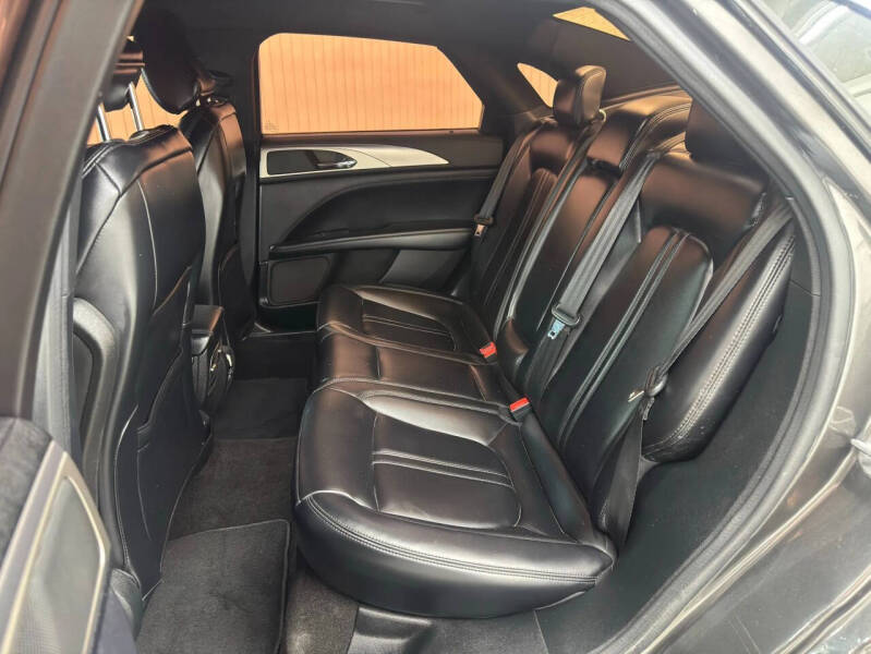 2020 Lincoln MKZ Standard