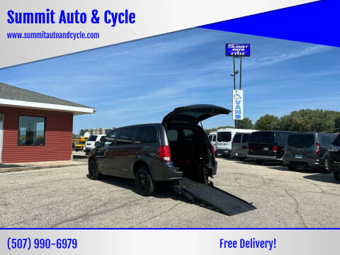 2019 Dodge Grand Caravan for sale at Summit Auto & Cycle in Zumbrota MN