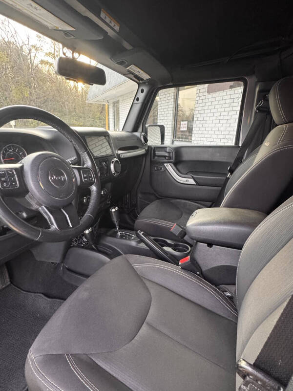 2016 Jeep Wrangler Unlimited Sahara