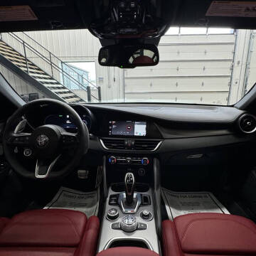 2024 Alfa Romeo Giulia Ti