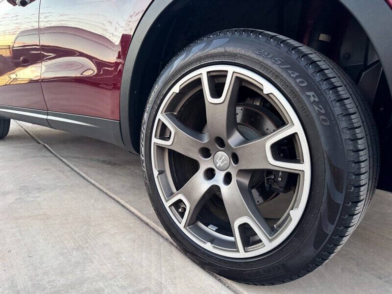 2017 Maserati Levante S