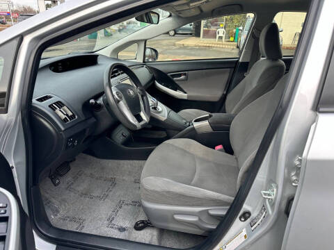 2013 Toyota Prius Three