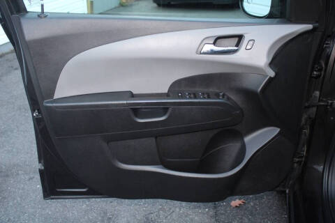 2014 Chevrolet Sonic LT Auto