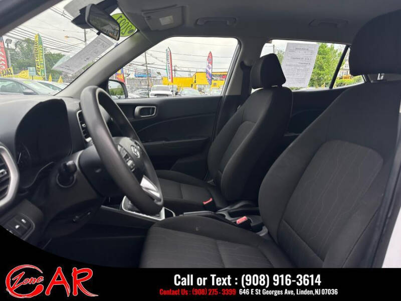 2021 Hyundai Venue SE