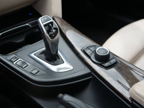 2017 BMW 3 Series 330i