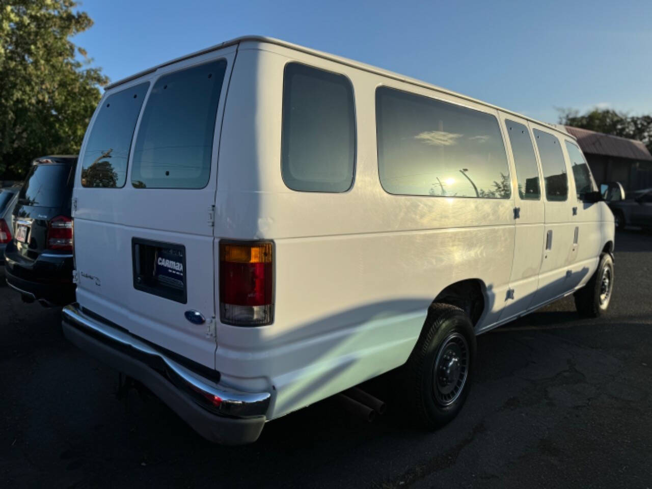 1994 Ford E-350 for sale at Carz Connect LLC in Portland, OR