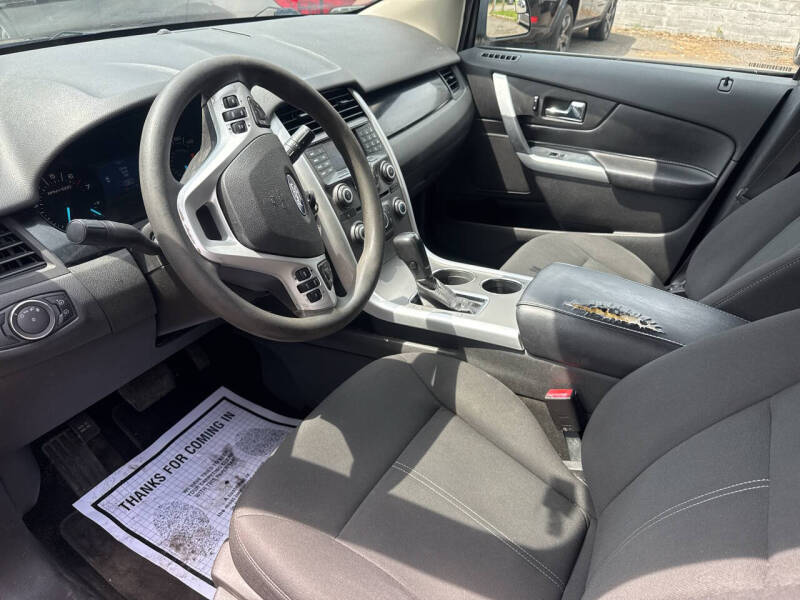 2011 Ford Edge SE