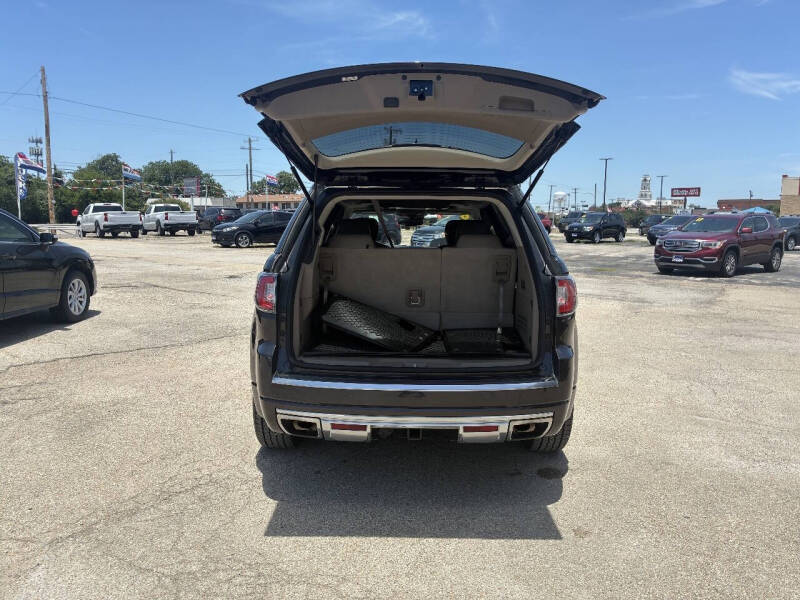 2016 GMC Acadia Denali
