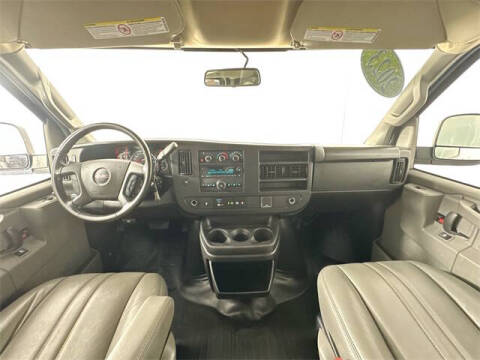 2023 GMC Savana 2500