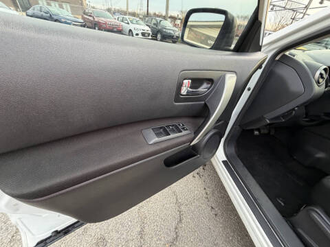 2012 Nissan Rogue S