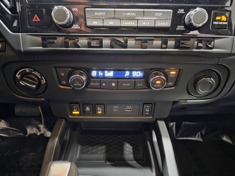 2026 Nissan Frontier SV