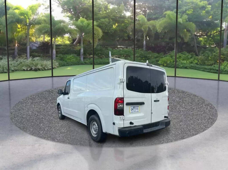 2016 Nissan NV