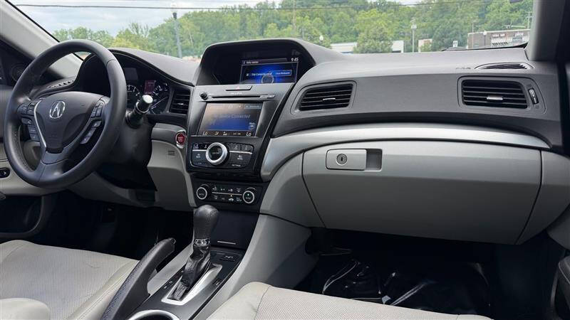 2017 Acura ILX