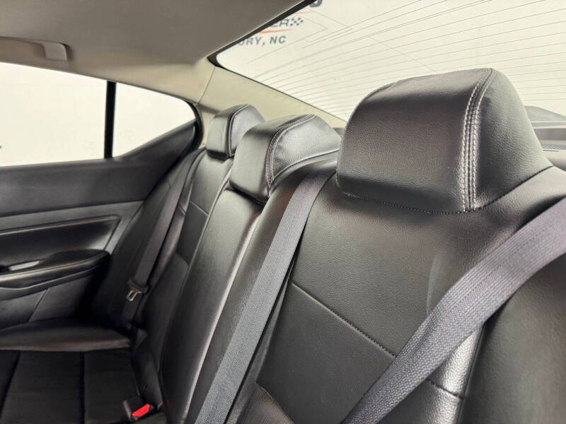 2022 Nissan Altima 2.5 SL