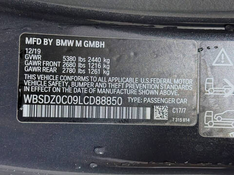 2020 BMW M8
