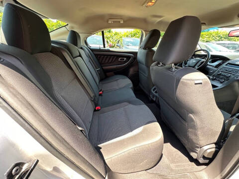 2010 Ford Taurus SEL