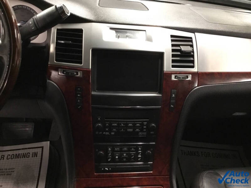 2011 Cadillac Escalade EXT Luxury