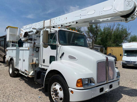 2007 Kenworth T300