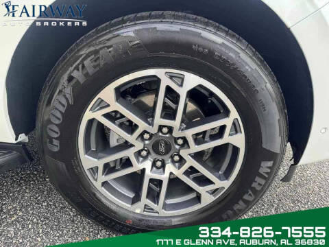 2025 Ford Expedition Active