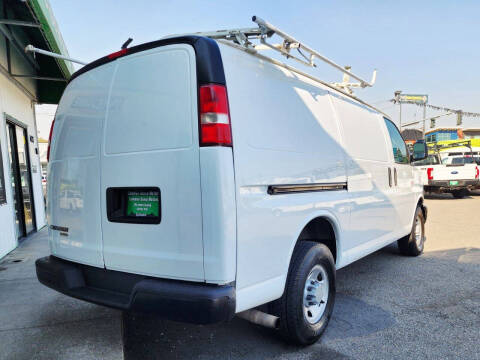 2016 Chevrolet Express 2500