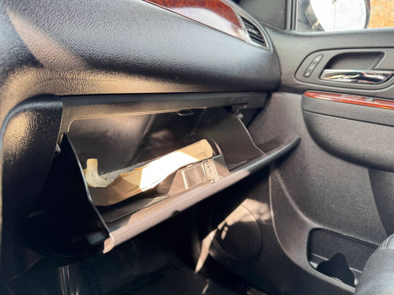 2011 Chevrolet Avalanche LTZ