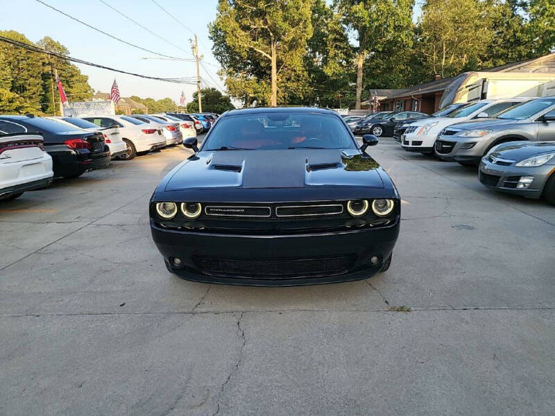 2015 Dodge Challenger SXT Plus