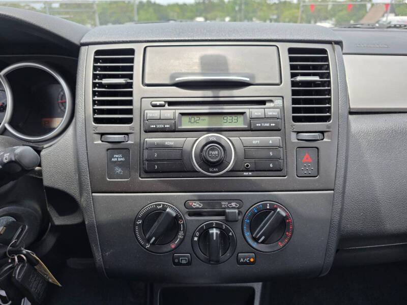 2012 Nissan Versa 1.8 S