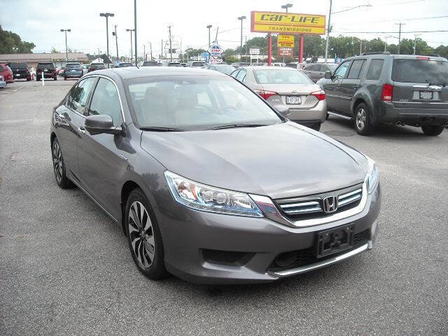 2014 Honda Accord Hybrid for sale at Luxury Auto Sales, Inc in Norfolk, VA